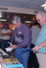 attendees_11.gif (25781 bytes)